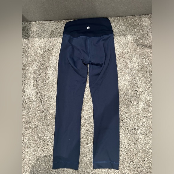 Never worn LuLu lemon leggings - Picture 2 of 2